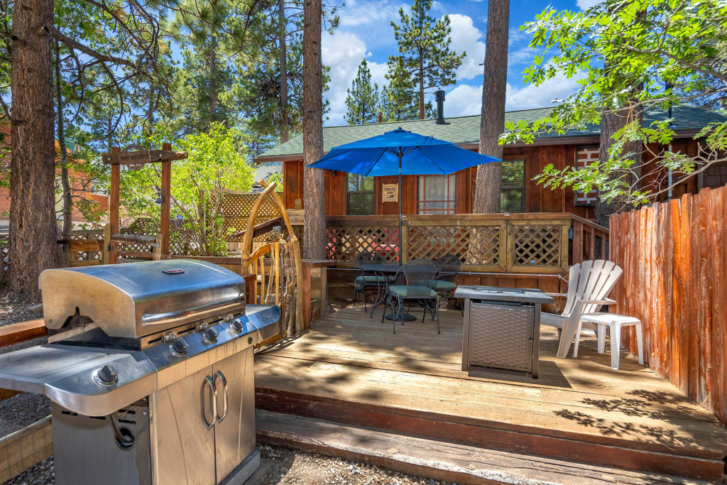 40114 Esterly Lane