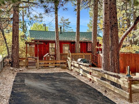 Photo of 40114 Esterly Lane, Big Bear, CA 92315 (MLS # 219143388PS)