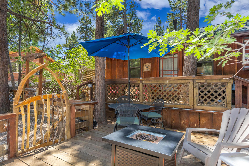 40114 Esterly Lane