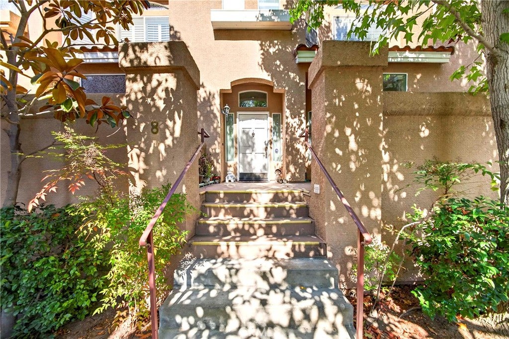2801 Sepulveda 8