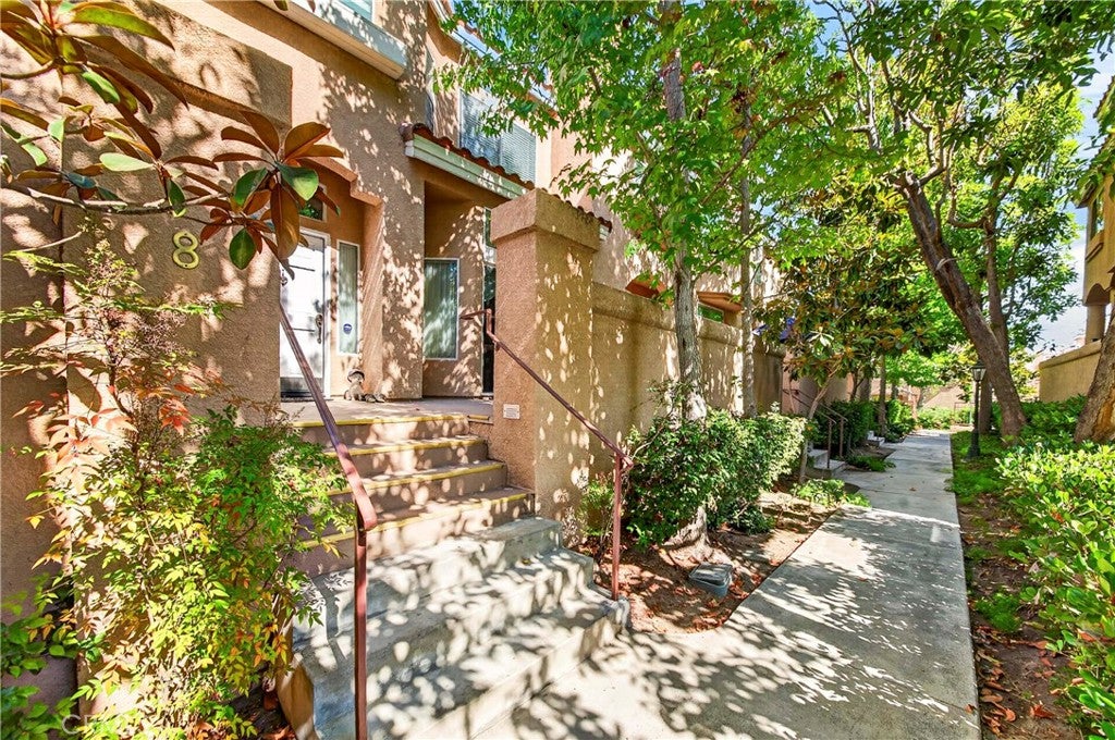 2801 Sepulveda 8