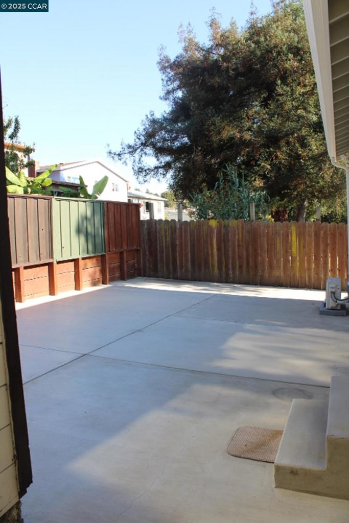 RICHMOND - Residential Lease