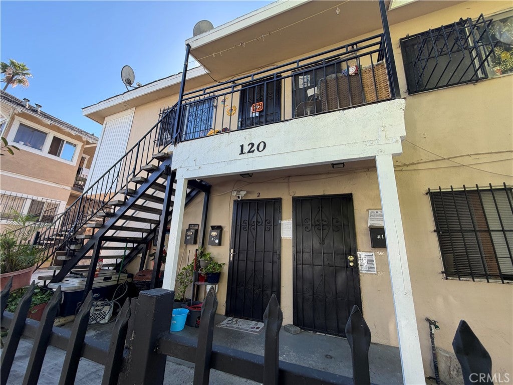 4301 Woodlawn