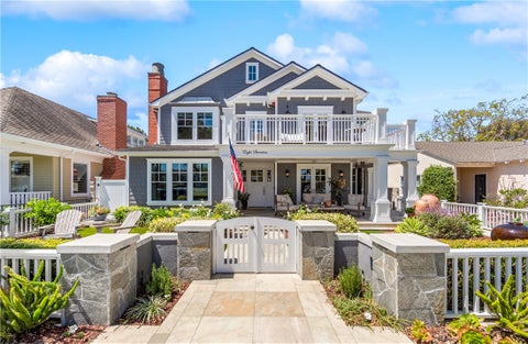 Photo of 817 Main Street, Huntington Beach, CA 92648 (MLS # OC26192773)