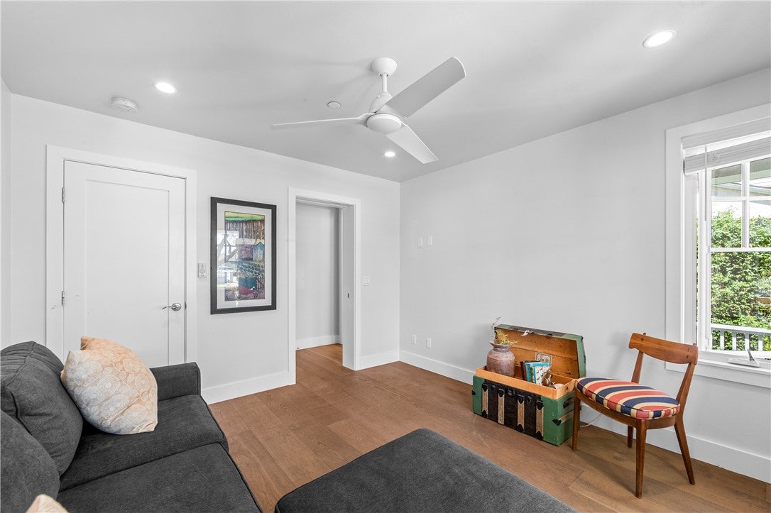 817 Main Street, Huntington Beach CA 92648 - Photo 10