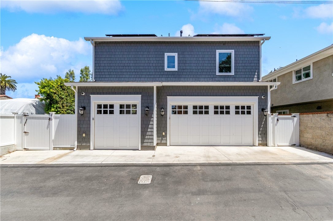 817 Main Street, Huntington Beach CA 92648 - Photo 65