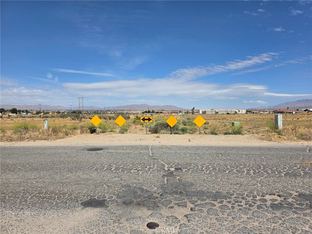0 Tamarisk Rd