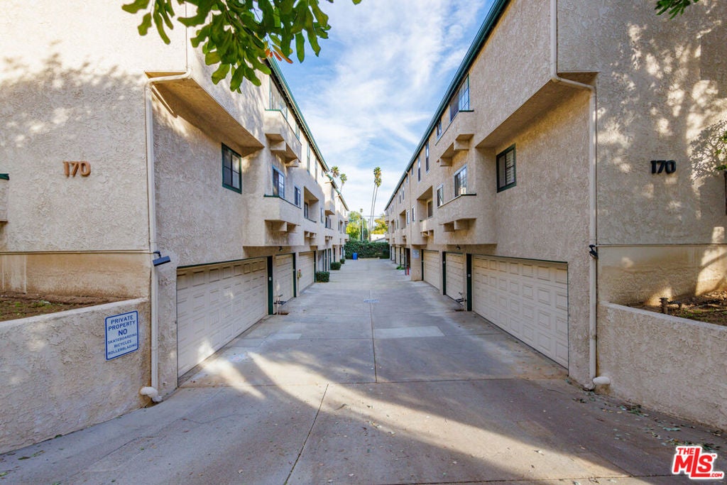 170 N Sierra Bonita Avenue