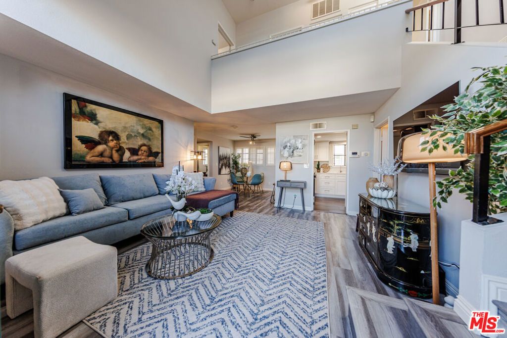 Photo of 170 N Sierra Bonita Avenue #4, Pasadena, CA 91106 (MLS # 26637535)