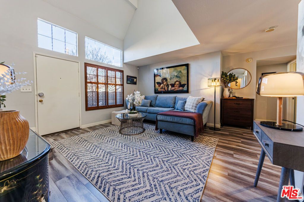 Photo of 170 N Sierra Bonita Avenue #4, Pasadena, CA 91106 (MLS # 26637535)