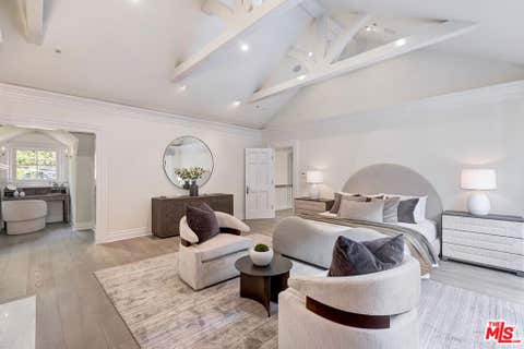 Tiny photo for 2803 Mandeville Canyon RD, Los Angeles, CA 90049 (MLS # 26847983)