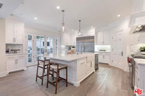 Tiny photo for 2803 Mandeville Canyon RD, Los Angeles, CA 90049 (MLS # 26847983)