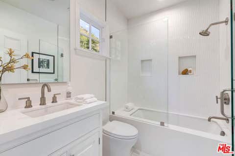 Tiny photo for 2803 Mandeville Canyon RD, Los Angeles, CA 90049 (MLS # 26847983)