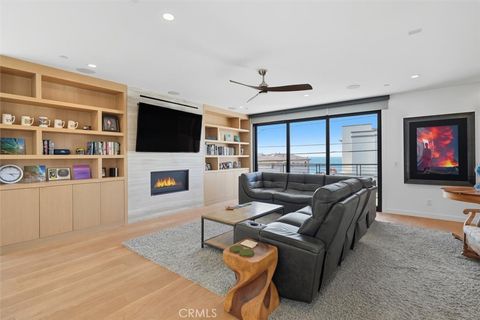 Tiny photo for 1603 S Catalina Avenue, Redondo Beach, CA 90277 (MLS # SB25233491)