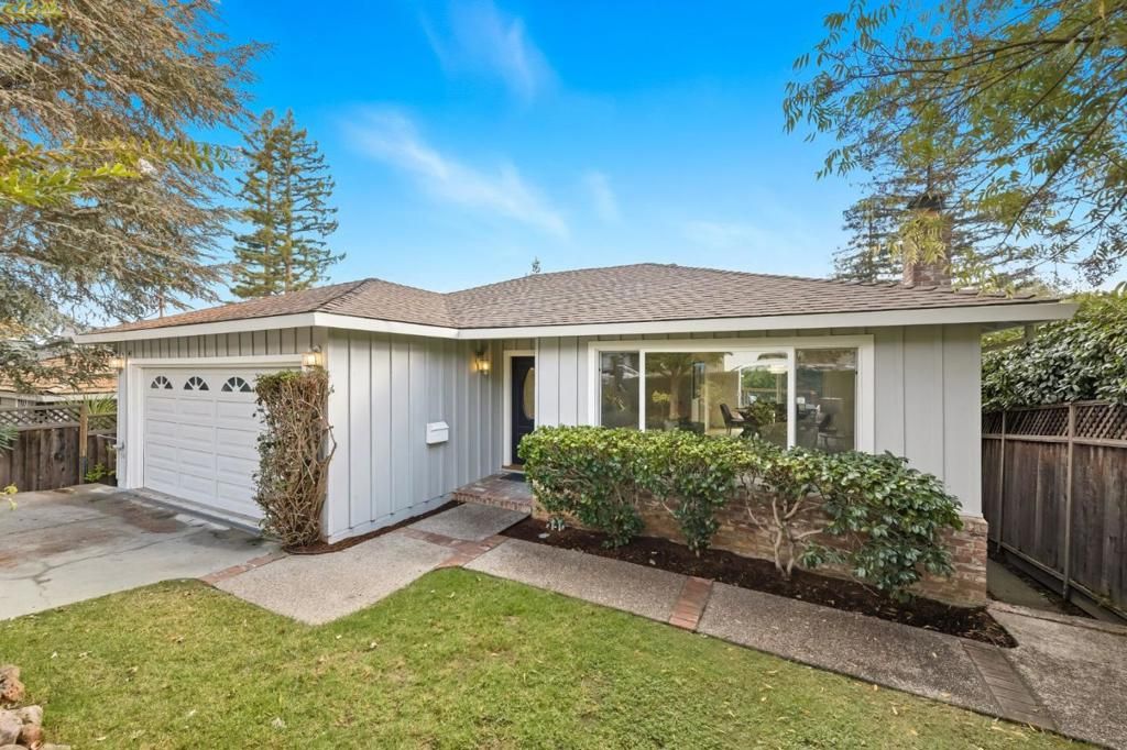 Photo of 1471 Cordilleras Avenue, San Carlos, CA 94070 (MLS # ML82023739)