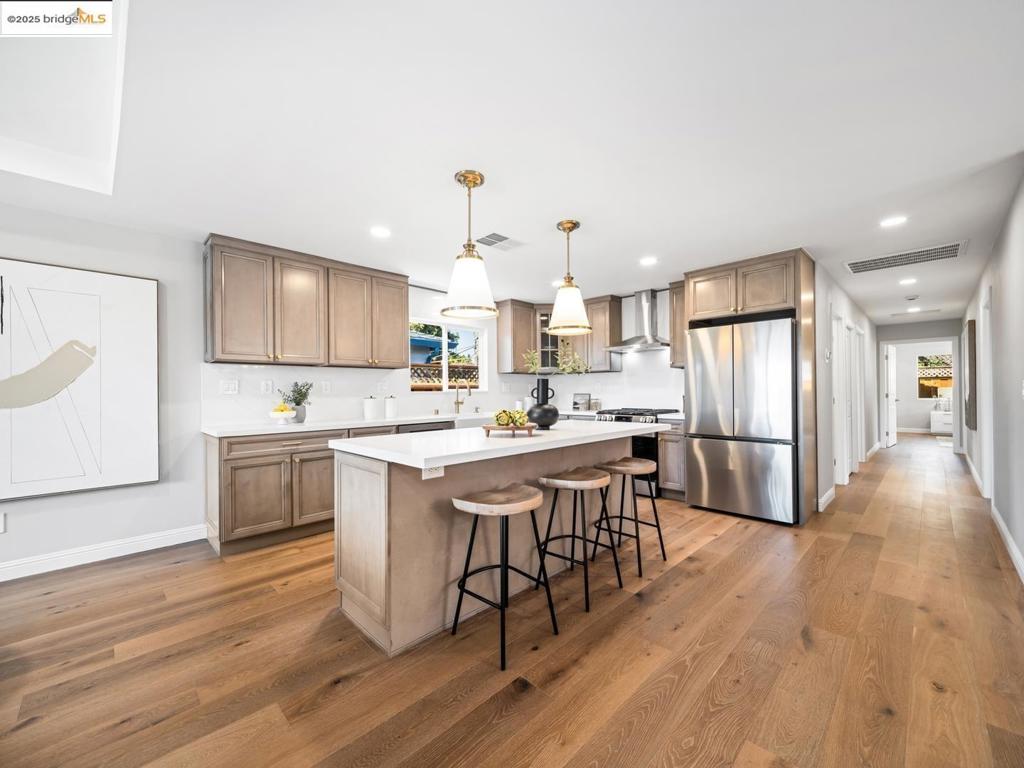 CASTRO VALLEY - Residential