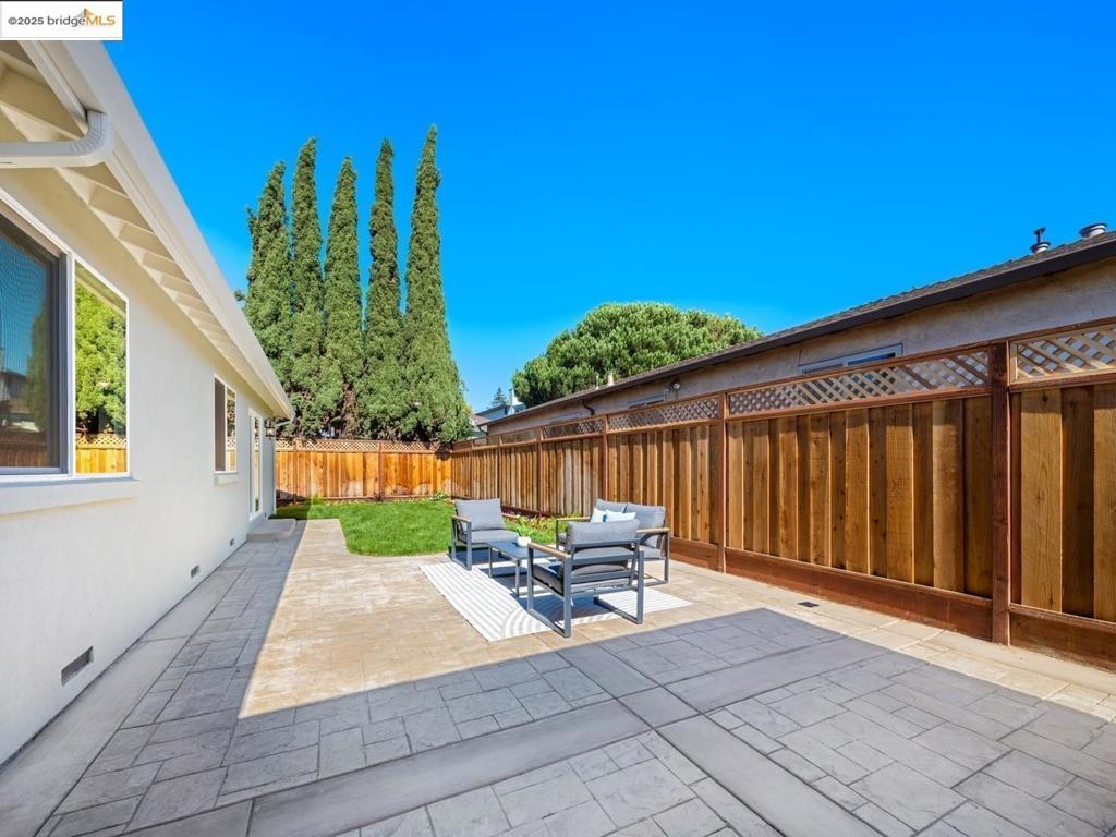 CASTRO VALLEY - Residential