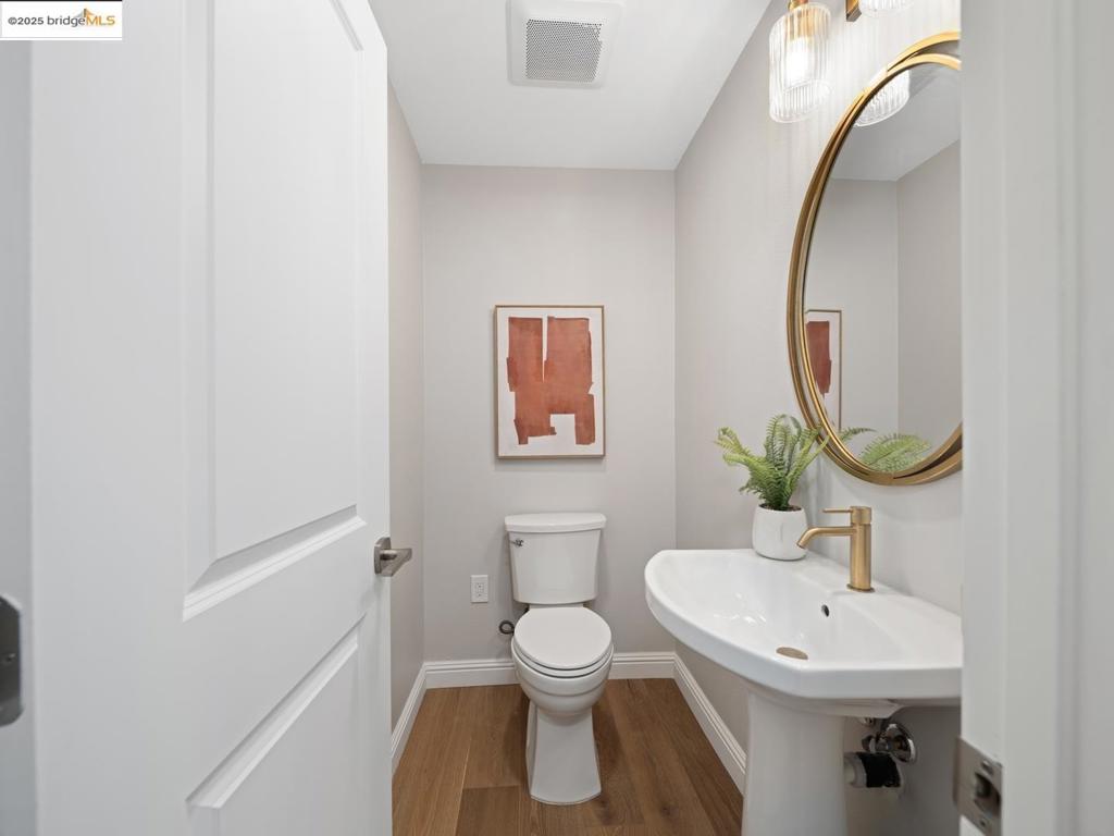 CASTRO VALLEY - Residential