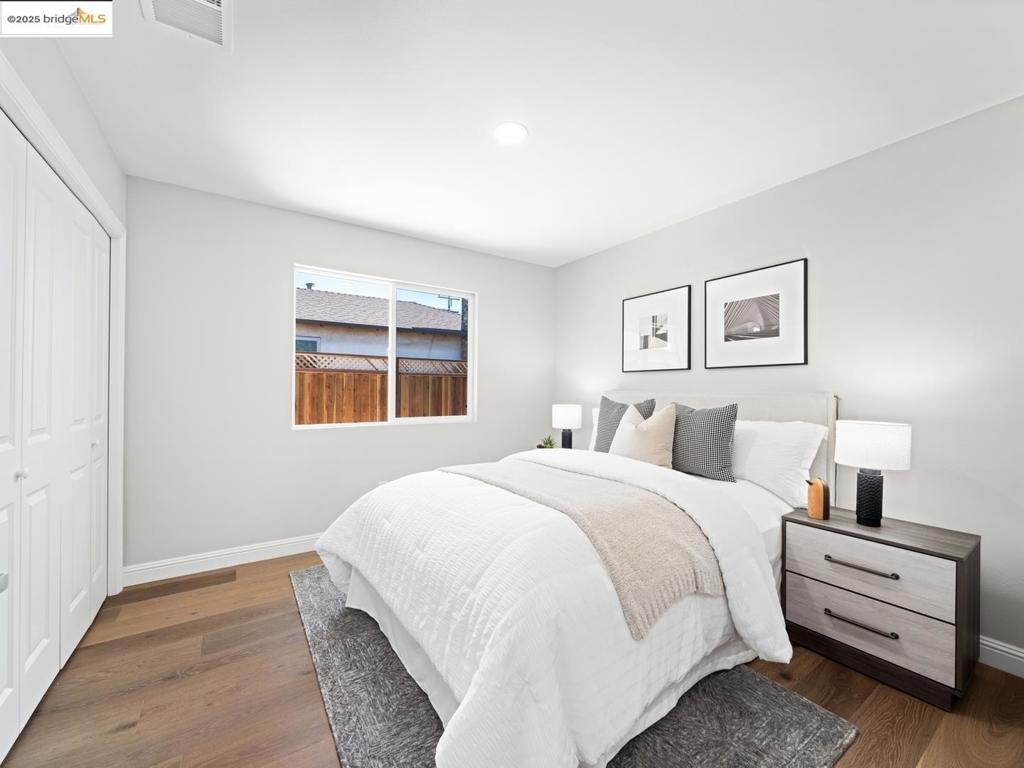 CASTRO VALLEY - Residential