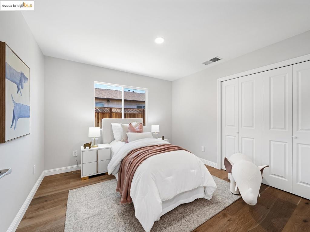 CASTRO VALLEY - Residential