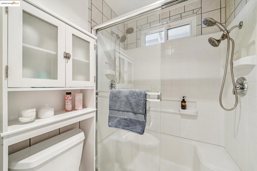 EL SOBRANTE HILL - Residential