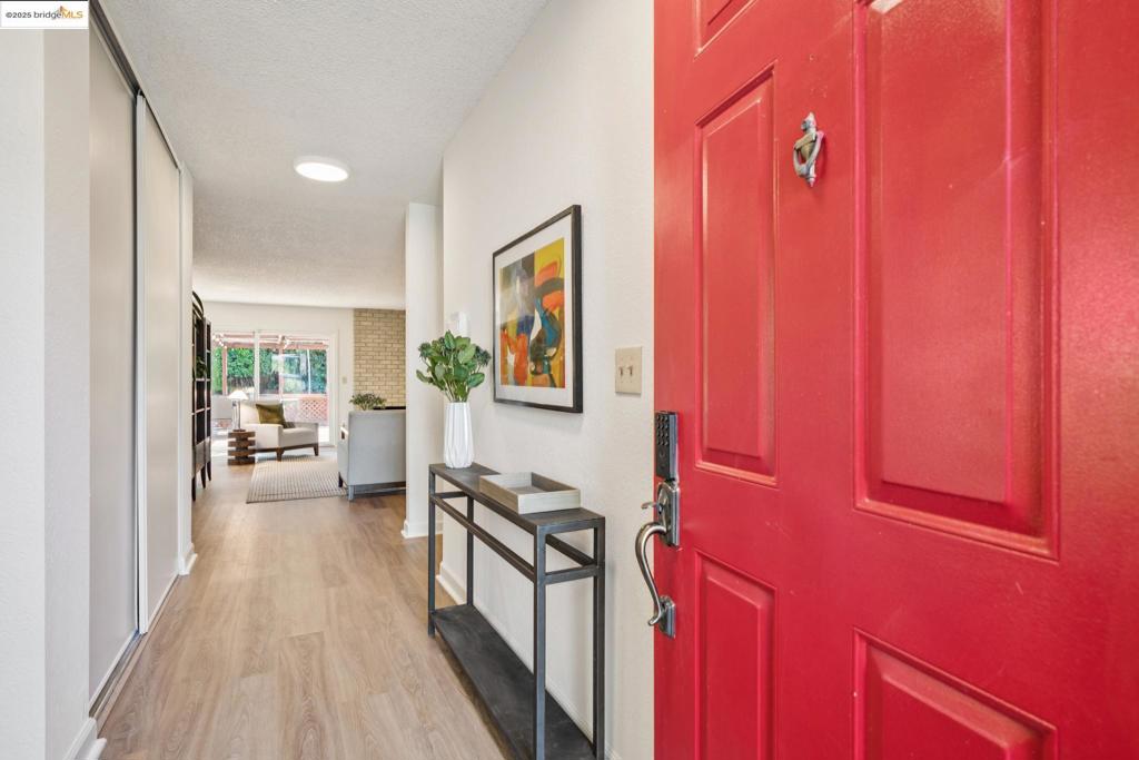 EL SOBRANTE HILL - Residential