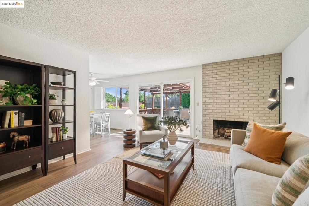 EL SOBRANTE HILL - Residential