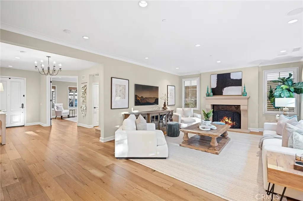 Irvine, California 92618, United States, 4 Bedrooms Bedrooms, ,3 BathroomsBathrooms,Residential,Active,219541