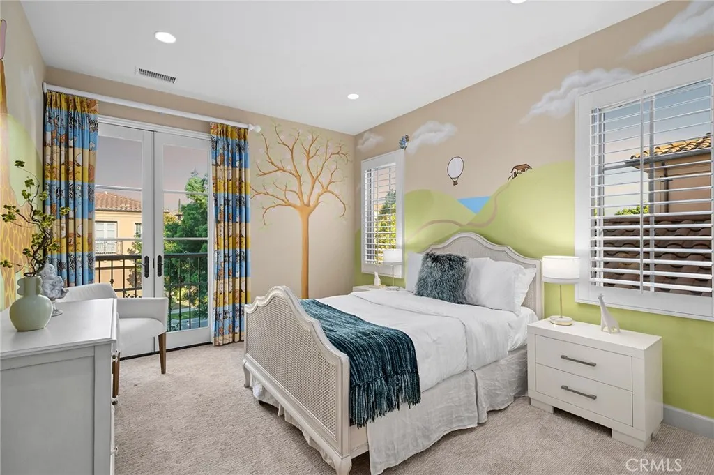 Irvine, California 92618, United States, 4 Bedrooms Bedrooms, ,3 BathroomsBathrooms,Residential,Active,219541