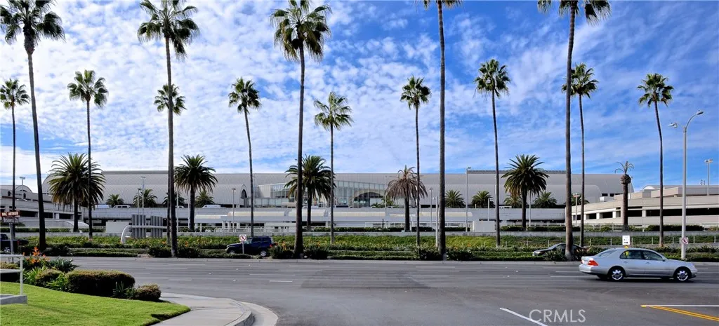 Irvine, California 92618, United States, 4 Bedrooms Bedrooms, ,3 BathroomsBathrooms,Residential,Active,219541