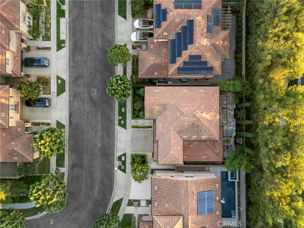 Irvine, California 92618, United States, 4 Bedrooms Bedrooms, ,3 BathroomsBathrooms,Residential,Active,219541