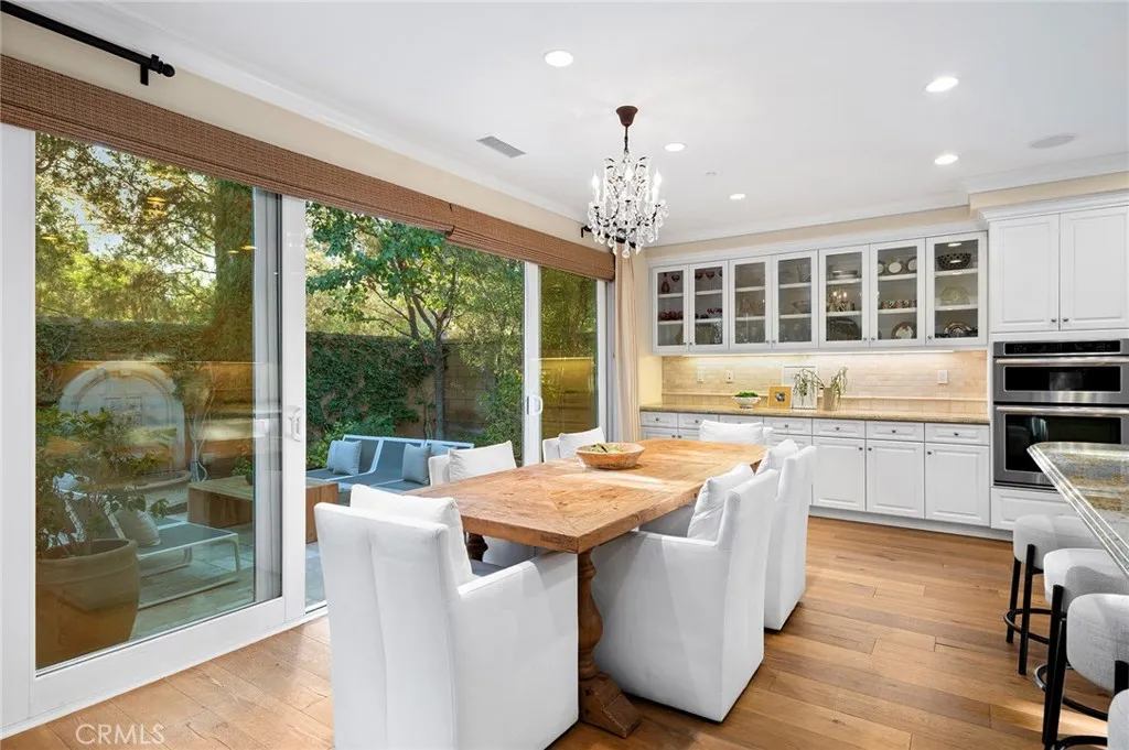 Irvine, California 92618, United States, 4 Bedrooms Bedrooms, ,3 BathroomsBathrooms,Residential,Active,219541