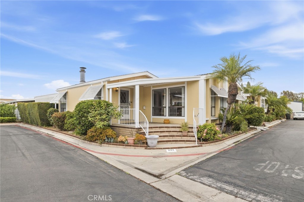 1919 W Coronet Avenue 233