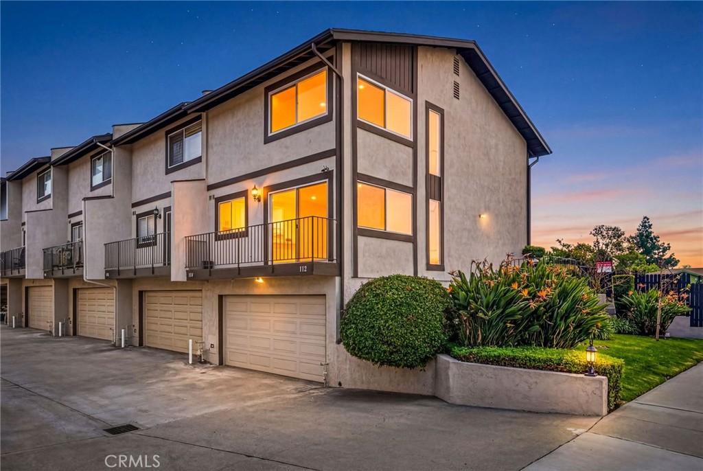 764 N Glendora Avenue