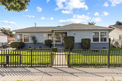 140 East 69th Way Long Beach CA 90805