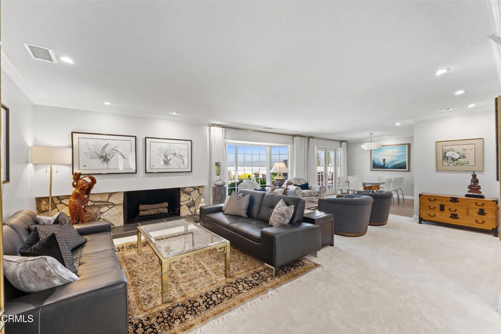 1098 Garrido Court