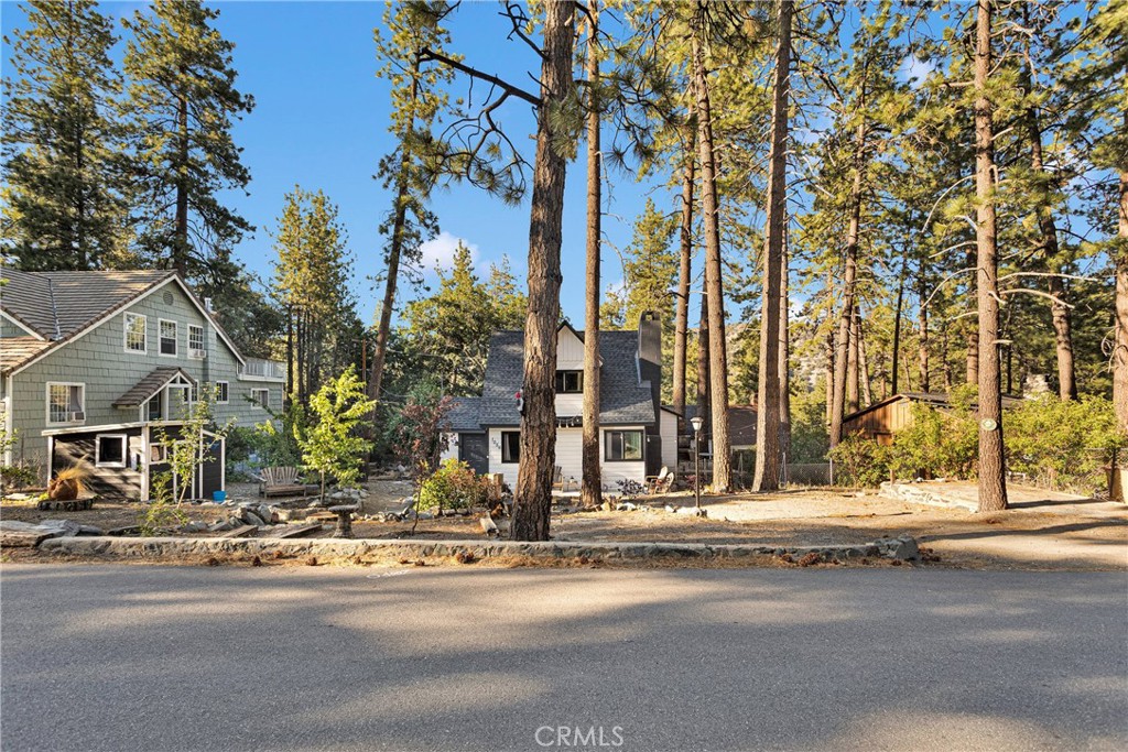 1056 Eagle Road