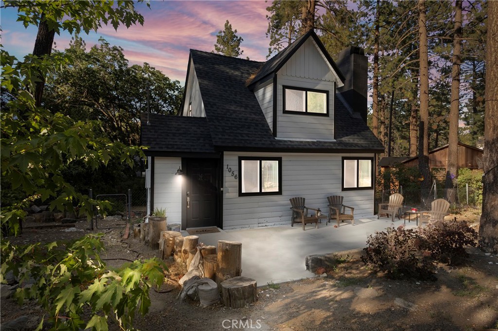Welcome to 1056 Eagle Rd – a charming mountain retreat tucked away in Wrightwood’s highly desirable “bird streets”! This warm and welcoming 3-bedroom, 2-bathroom home has great curb appeal with a freshly painted exterior and a newly added slab front porch that adds to its inviting character.
Inside, you’ll love the cute, clean kitchen with laundry conveniently located nearby. The primary bedroom is situated upstairs, creating a private and peaceful escape from the main living areas. The spacious yard offers plenty of room to enjoy outdoor living, garden, or simply relax in the fresh mountain air.
Whether you're searching for a full-time residence or a weekend getaway, this well-maintained home offers comfort, charm, and a prime location.
Buyers and/or their agents to verify all information including square footage, permits, and property usage.