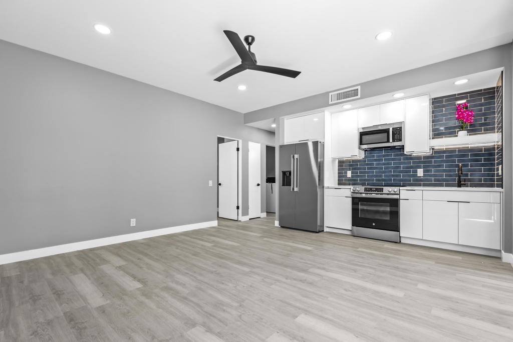 Mountain Cove - Residential