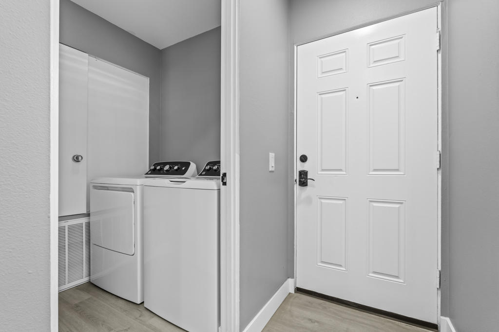 Mountain Cove - Residential