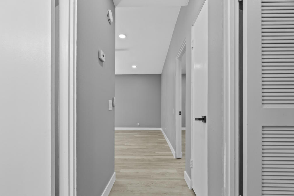 Mountain Cove - Residential