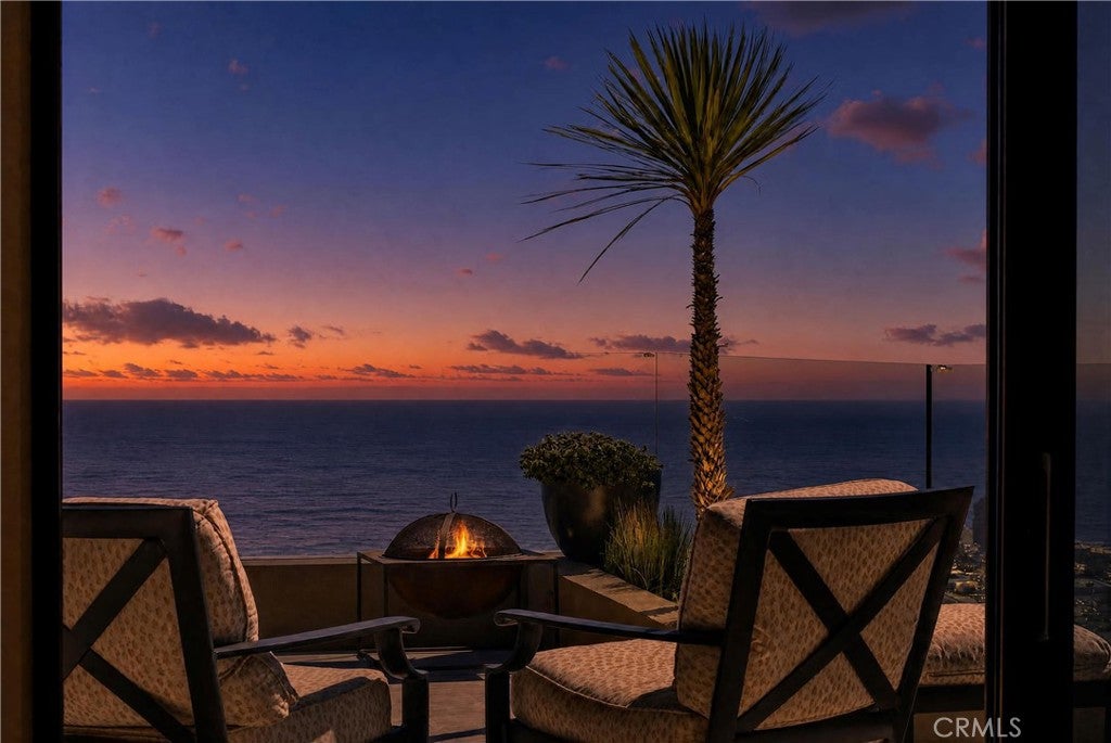1119 Emerald Bay