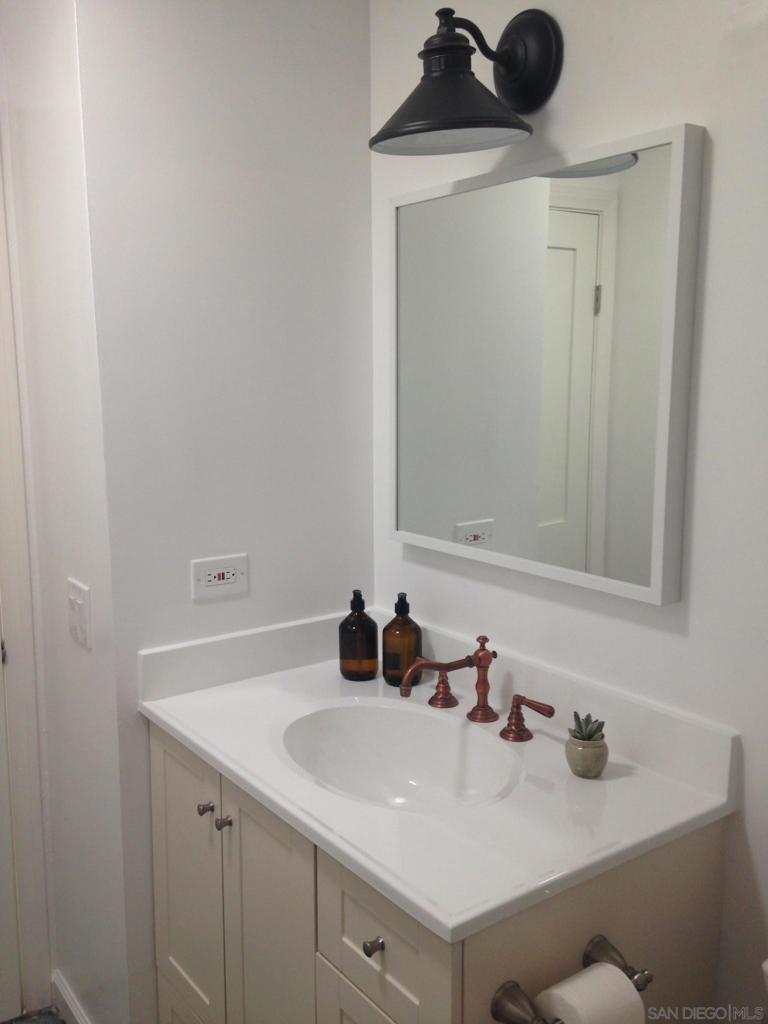 Encinitas - Residential Lease