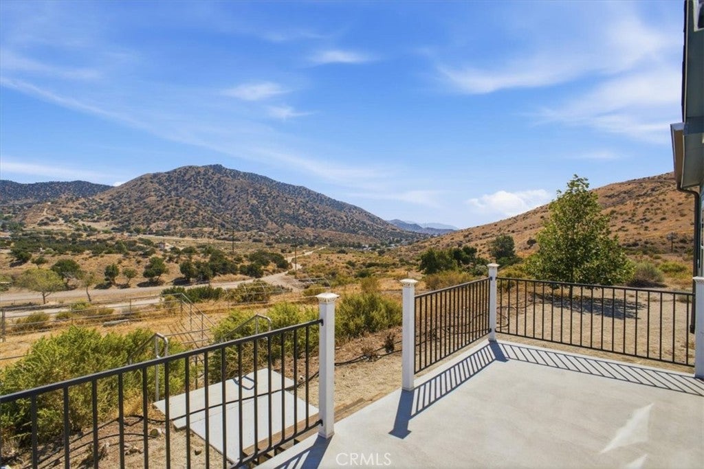 1451 E Soledad Pass Road