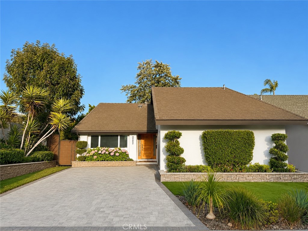 33052 Santiago Drive