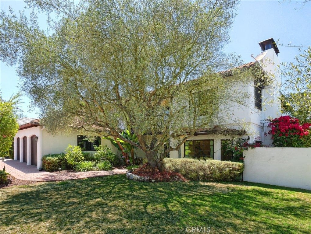 23 Country Meadow Road