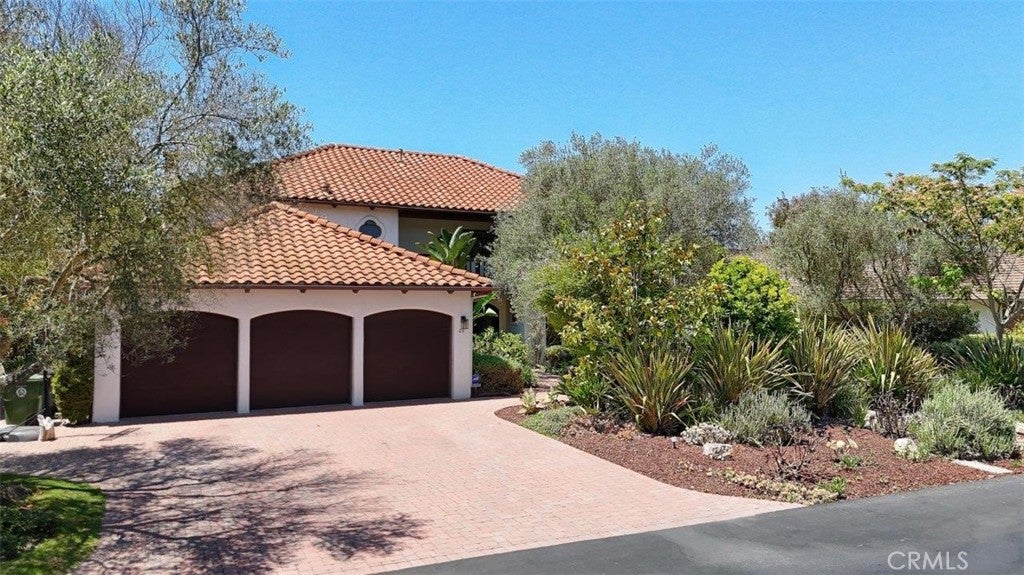 23 Country Meadow Road