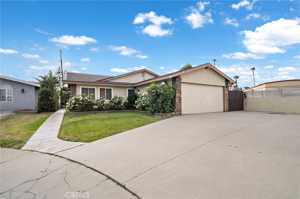 21903 Newkirk