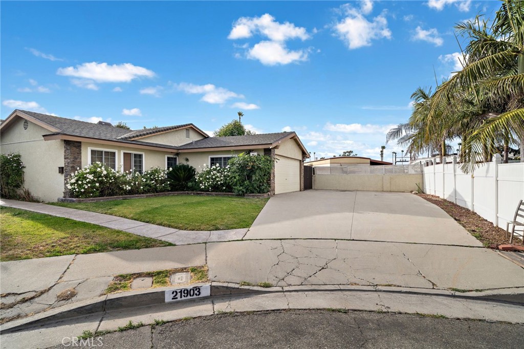 21903 Newkirk