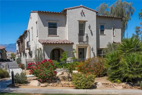MLS: OC26081144